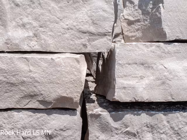 Fond Du Lac Silver Wallstone 4"-5"x12"