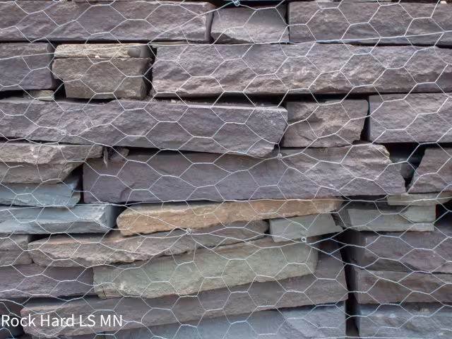 Colonial Bluestone Wall Stone 2-5" Thick