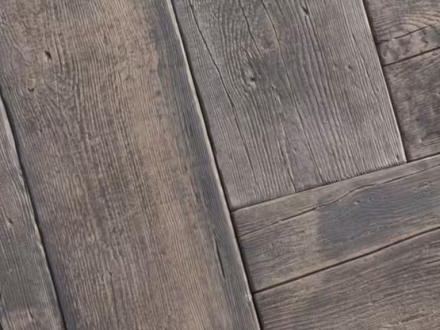 Barn Plank FirePit Kit w/Insert Mahogany