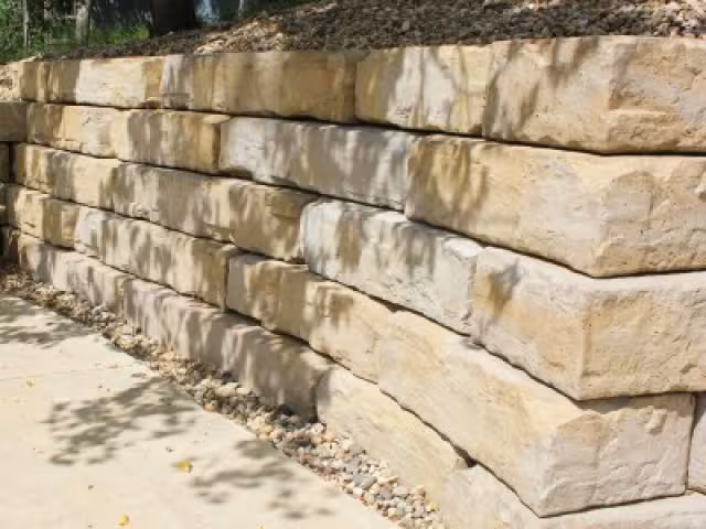 Rosetta Grand Ledge Wall Fond Du Lac