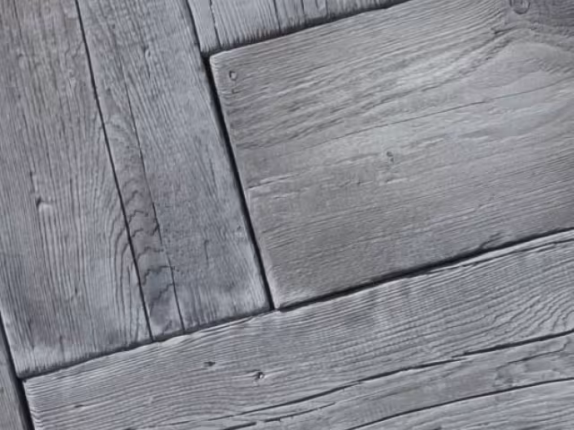 Barn Plank Large Weathered Gray