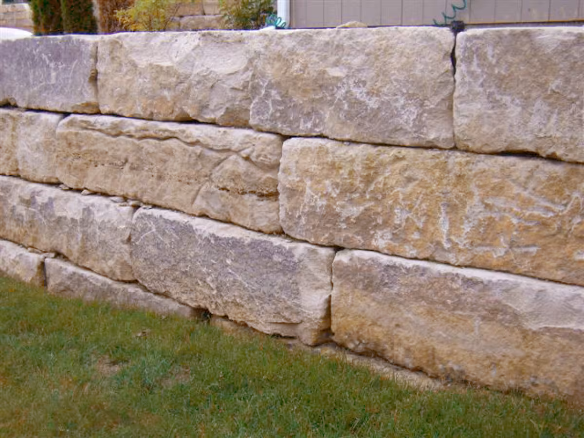 Cottonwood Outcroppings Split 18"x20-30"