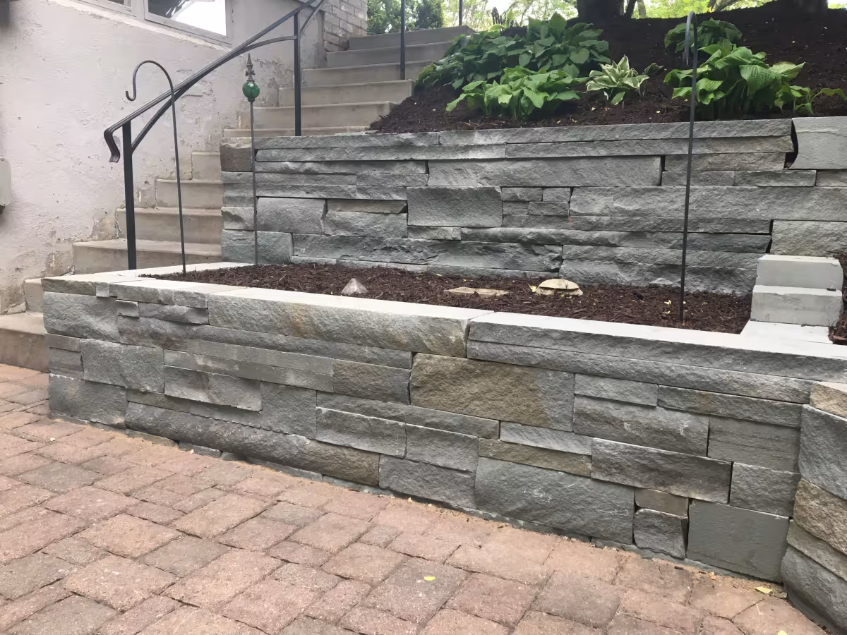 Bluestone Wallstone Sawn FC 2-4-6"x8"