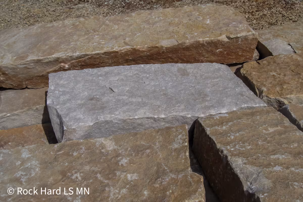 Highland Brown Wallstone 4-5"x8"