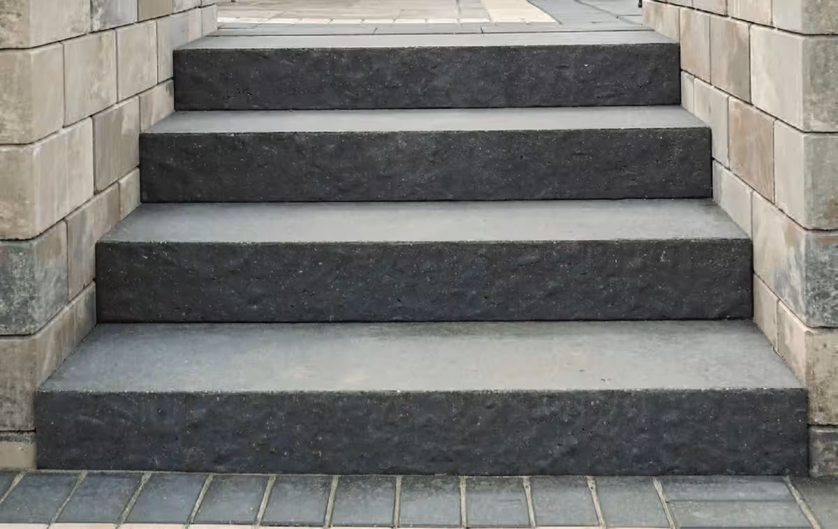 Passageways Step Majestic 6"x20"x4FT