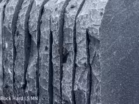 Step Stone 1.25 x 15-18 Antique Black